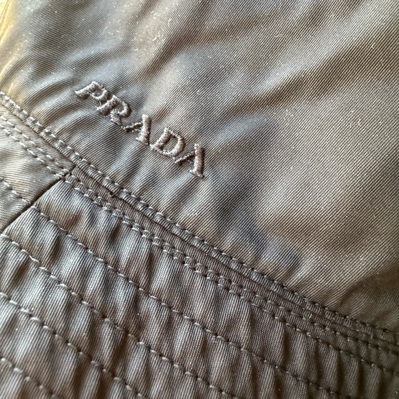 Prada Embroidered Stitch Logo Black Bucket Hat - Picture 3 of 11